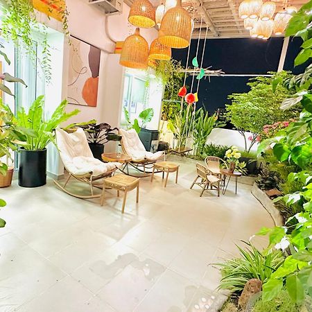 Skyline Penthouse Greenery Хошимін Екстер'єр фото